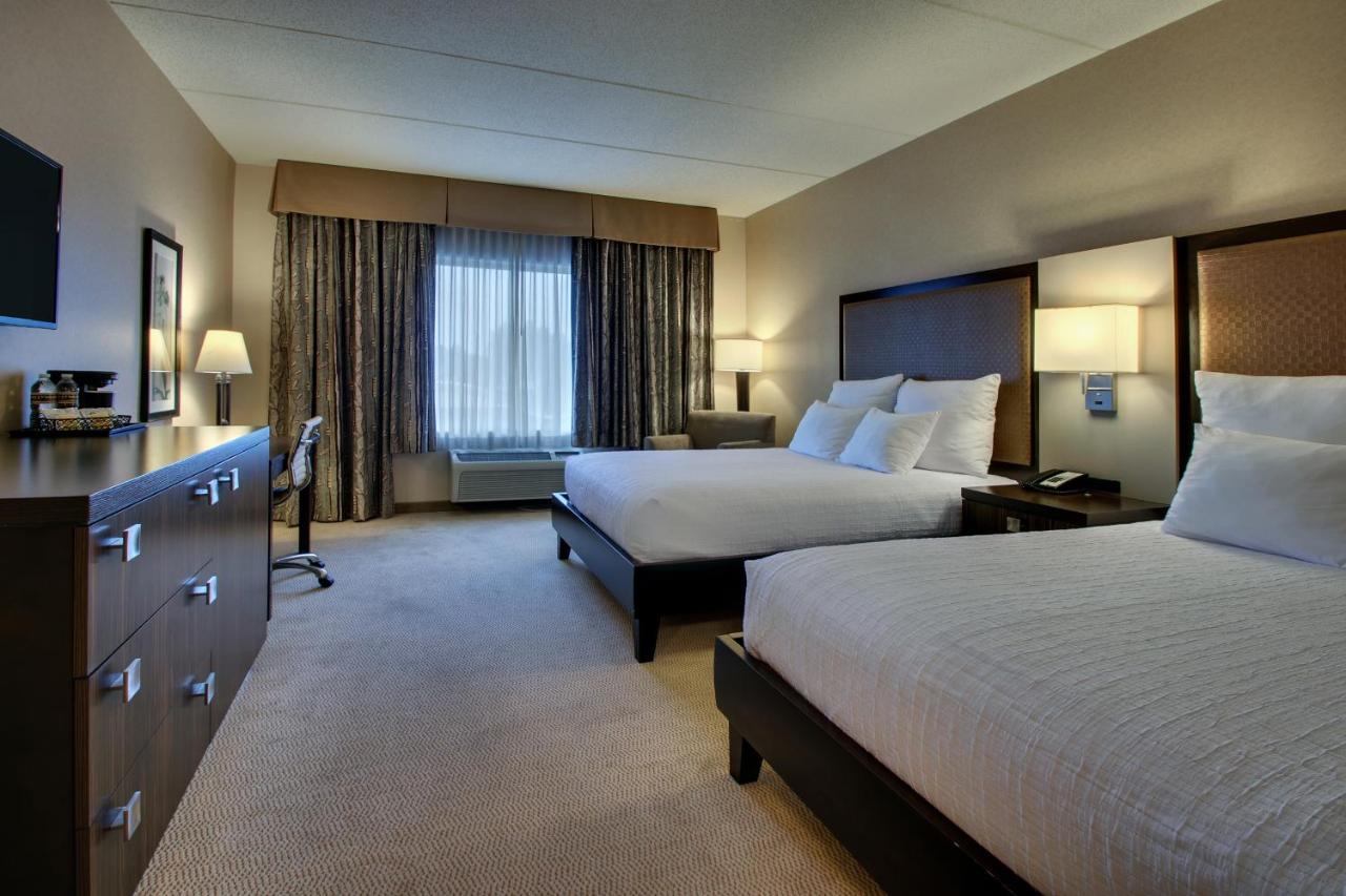 The Inn At Charles Town / Hollywood Casino 外观 照片